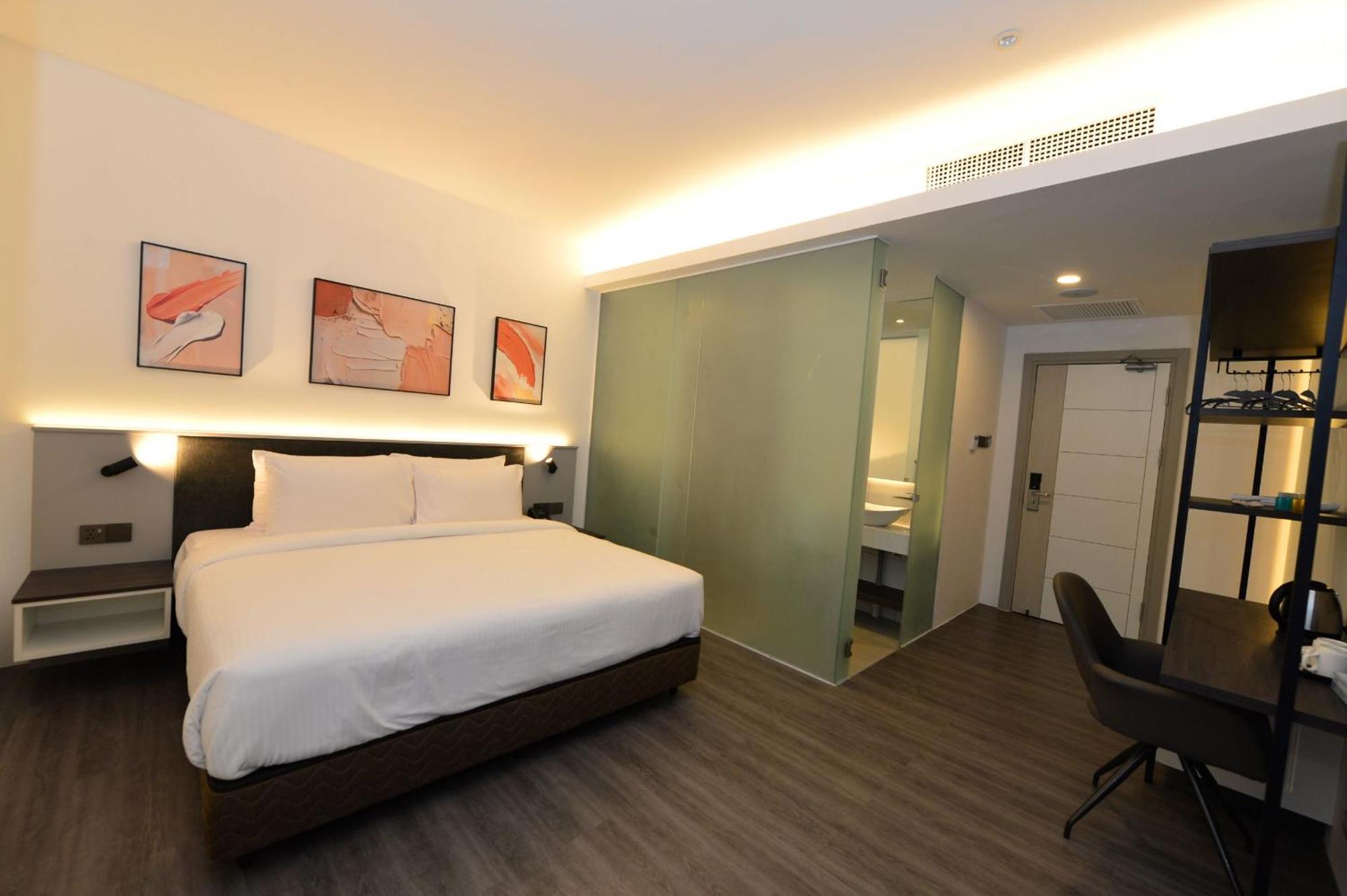 Rume Hotel Kuching Exteriör bild