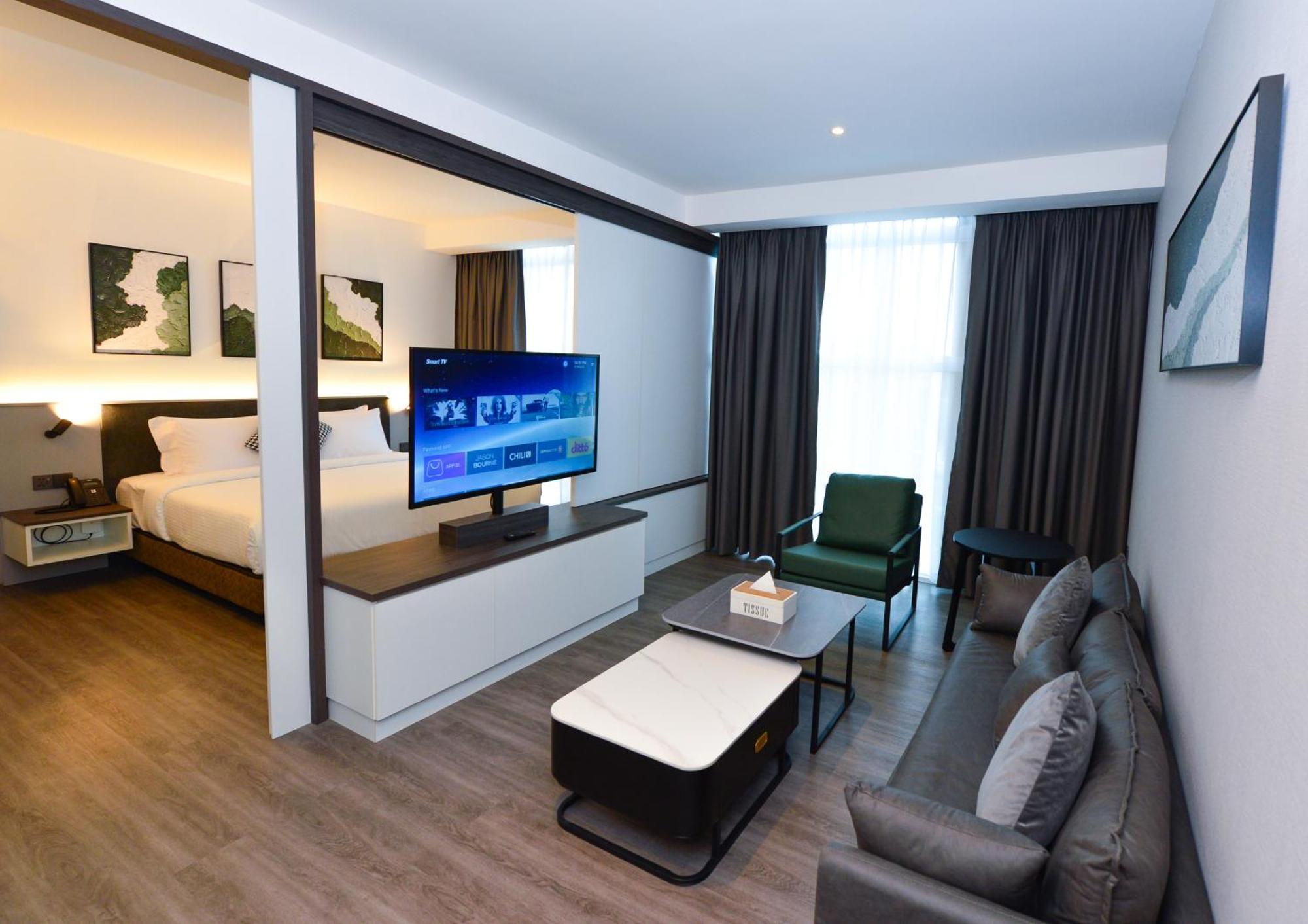 Rume Hotel Kuching Exteriör bild