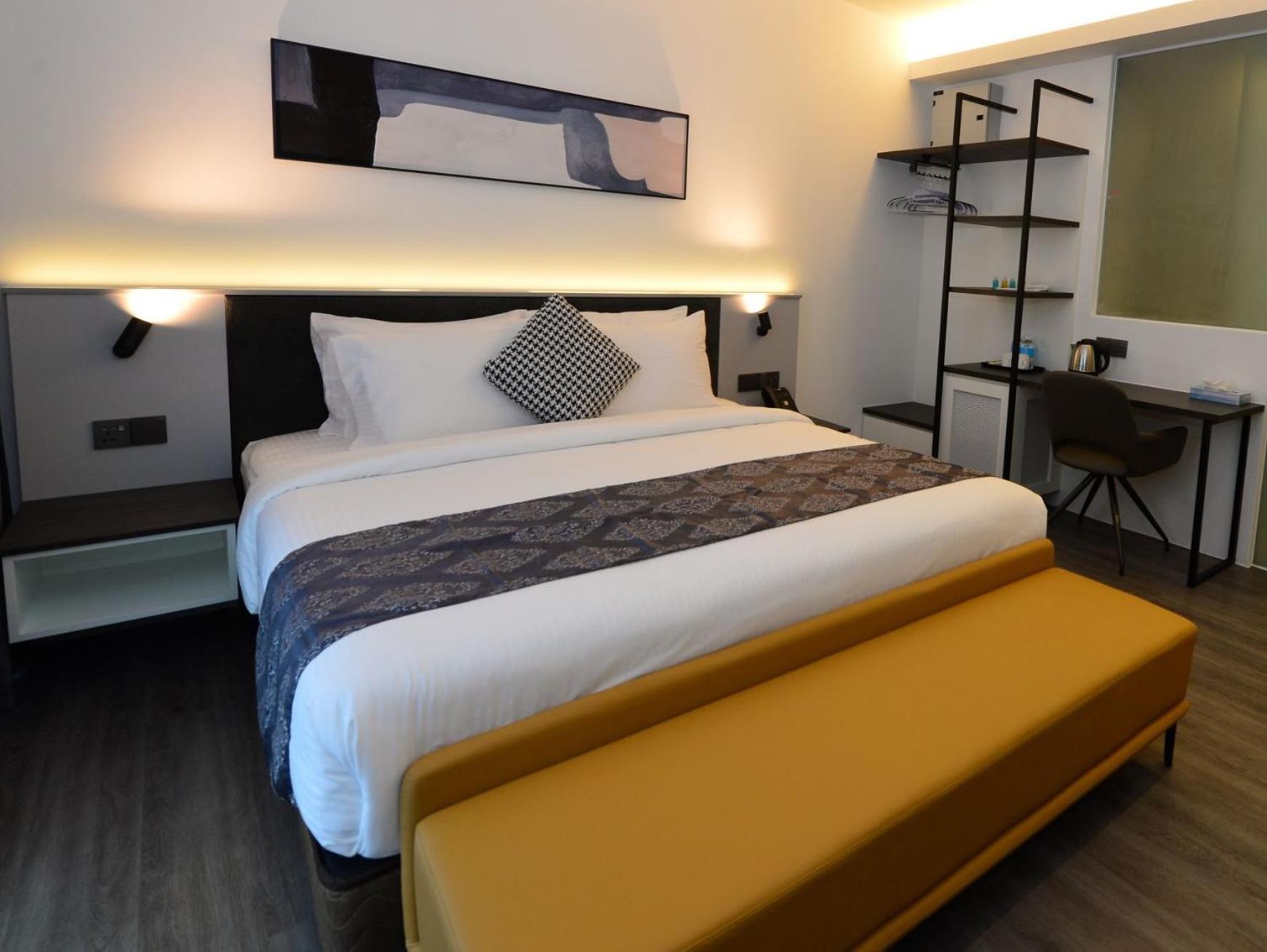 Rume Hotel Kuching Exteriör bild